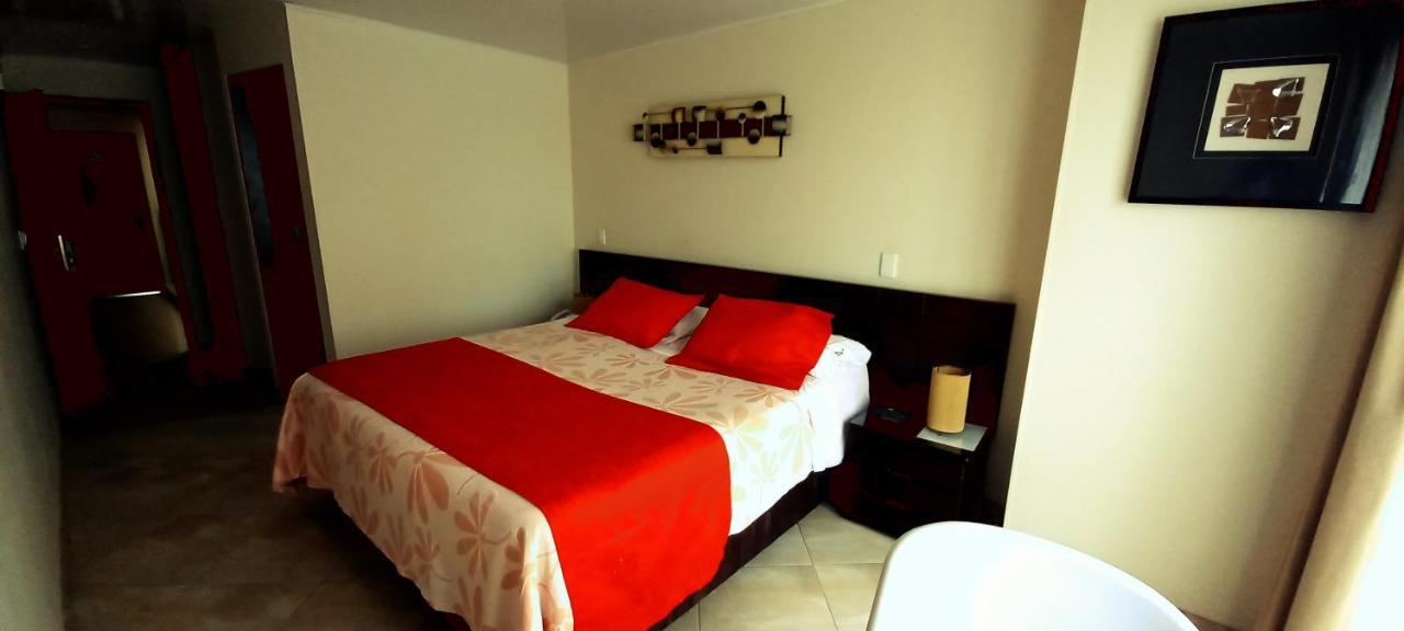 Hoteles Bogota Inn Lago Chico Zona Rosa Exterior photo